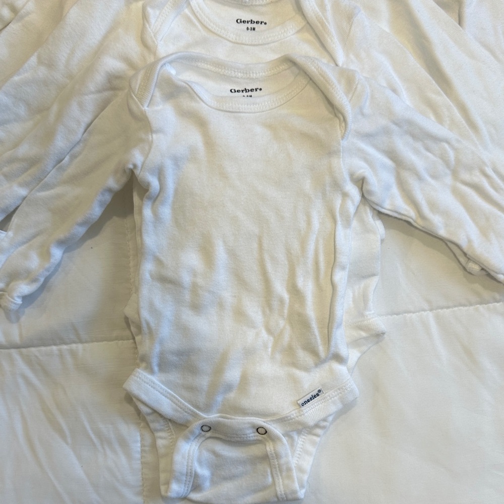 Gerber & Mighty Goods White Long-Sleeve Cotton Baby Bodysuit - 6 Pack